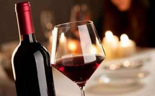 當進口紅酒遇上節假日...